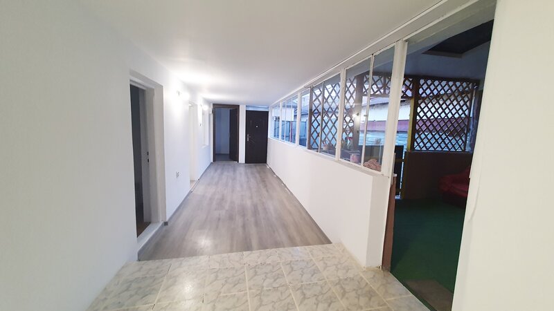 Sectorul 5, Str. Flautului, excelent conectata, zona linistita, casa.