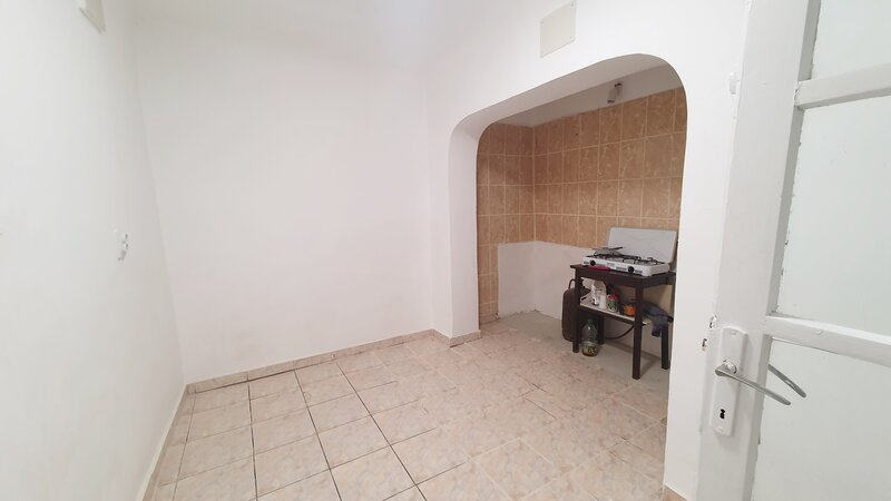 Sectorul 5, Str. Flautului, excelent conectata, zona linistita, casa.