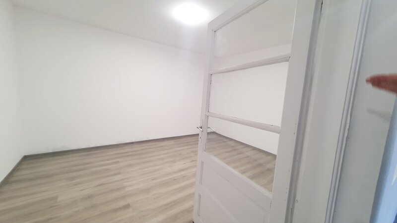 Sectorul 5, Str. Flautului, excelent conectata, zona linistita, casa.