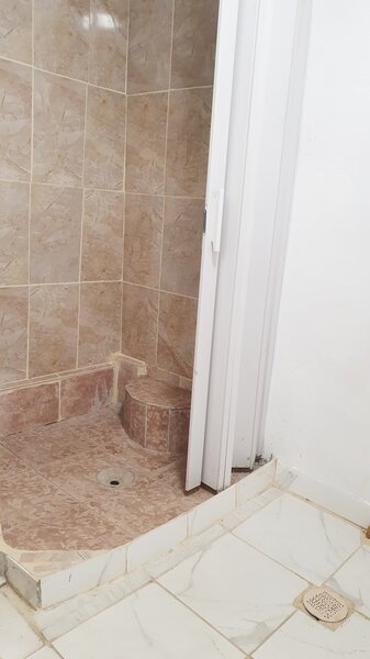 Sectorul 5, Str. Flautului, excelent conectata, zona linistita, casa.